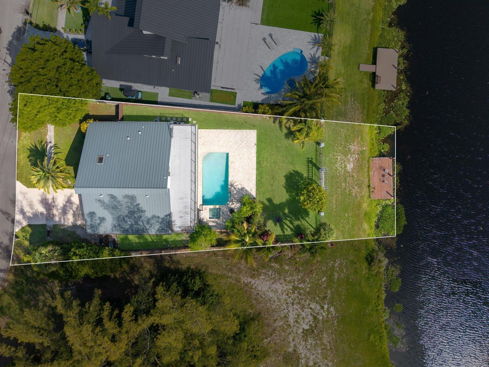 33 OREGON Lane, Boca Raton FL 33487 photo 4