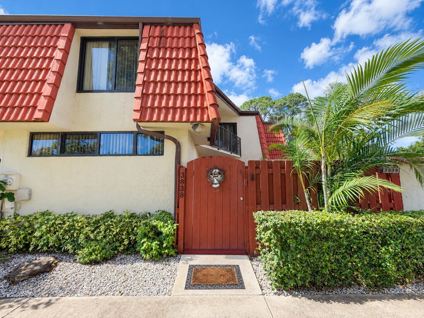 3838 Victoria Drive, West Palm Beach FL 33406 photo 2