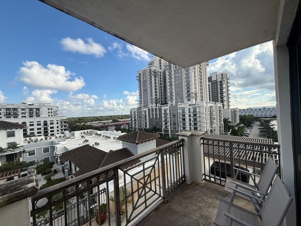 8390 SW 72nd Ave # 711, Miami FL 33143 photo 2