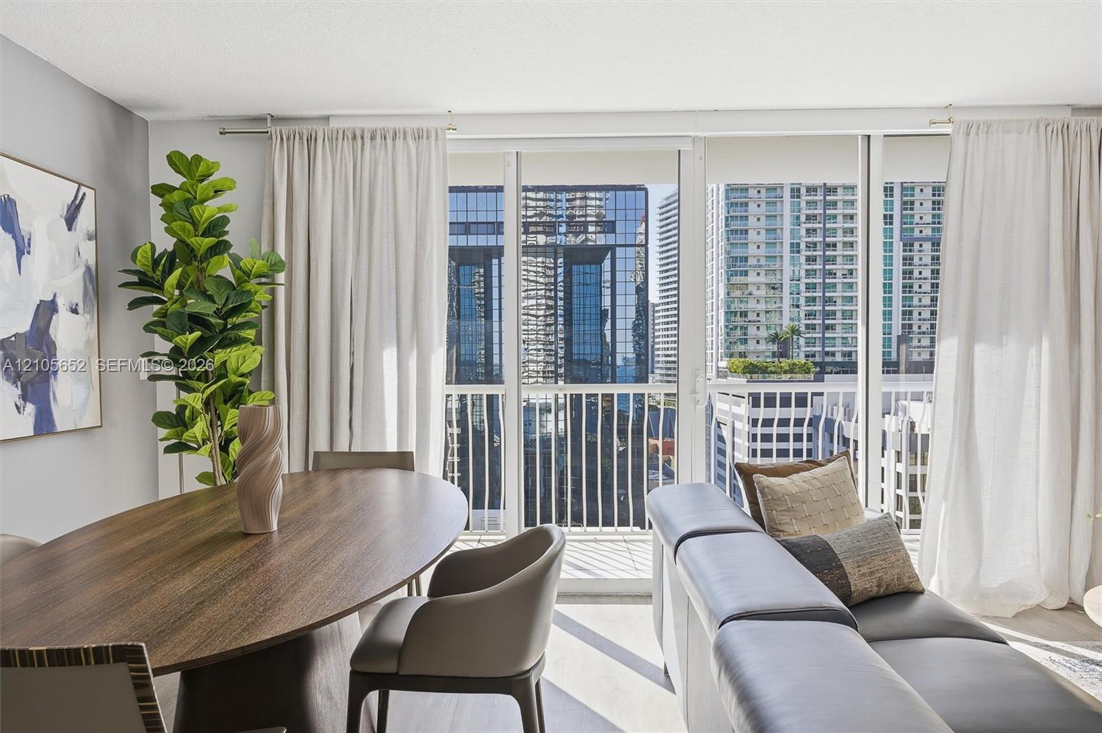 1200 Brickell Bay Dr # 1723, Miami FL 33131 photo 5