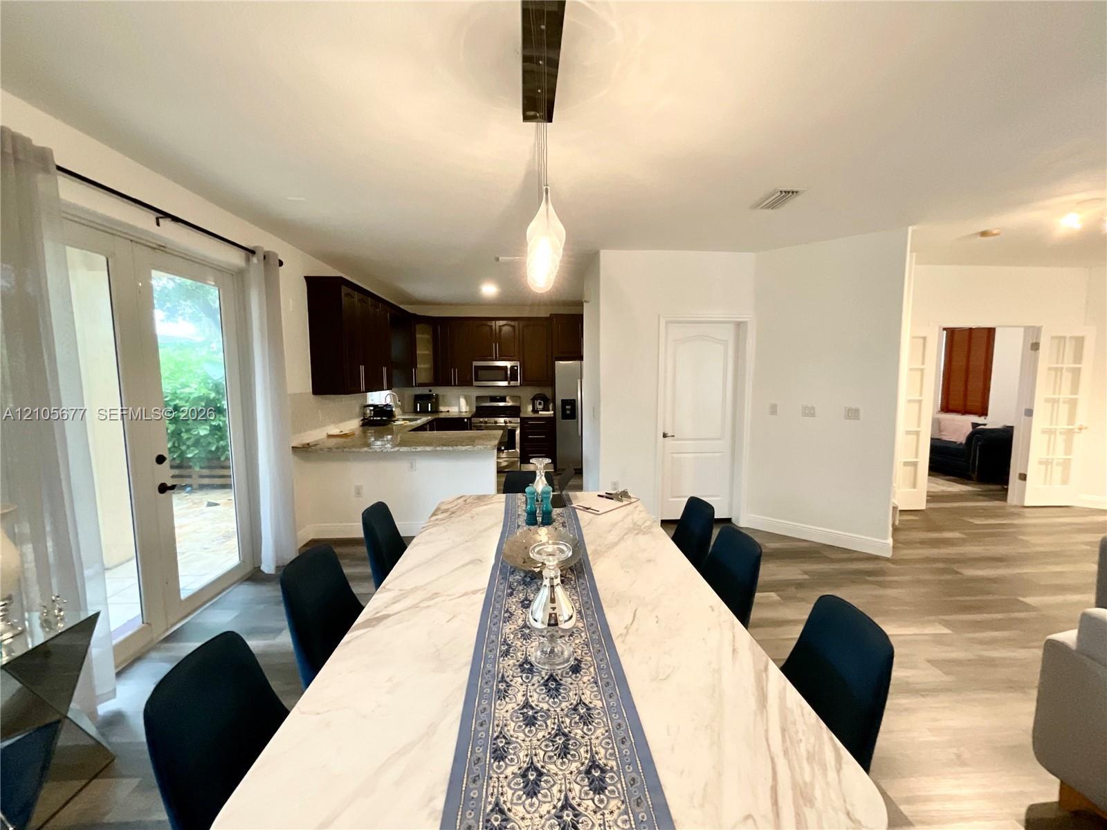 11320 NW 43rd Ter, Doral FL 33178 photo 5