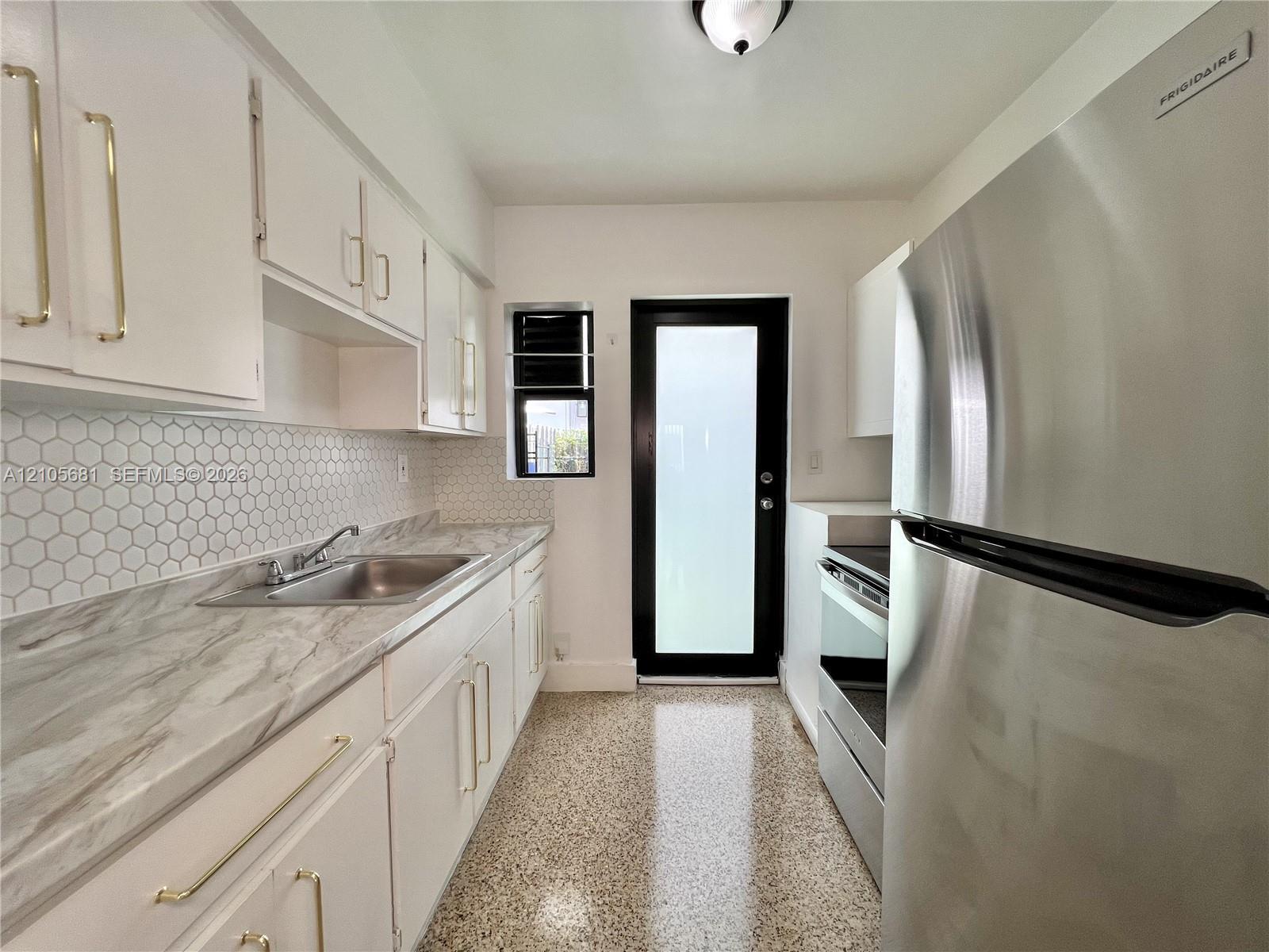 877 80th St # 2, Miami Beach FL 33141 photo 2
