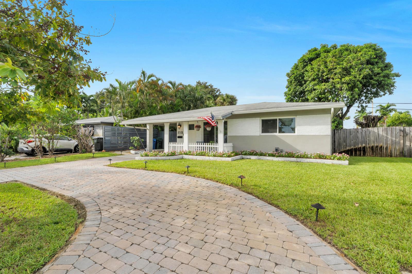 731 NE 49TH Street, Oakland Park FL 33334 photo 2