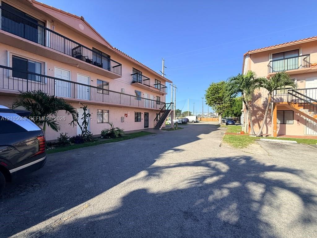 2170 W 60th St # 16214, Hialeah FL 33016