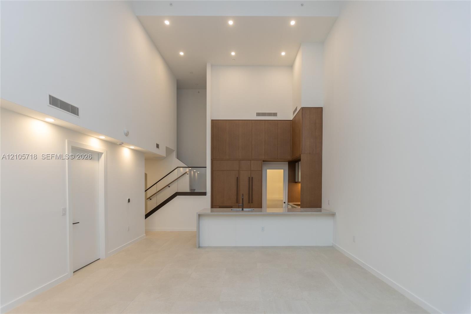 2200 Brickell Ave, Miami FL 33129 photo 3