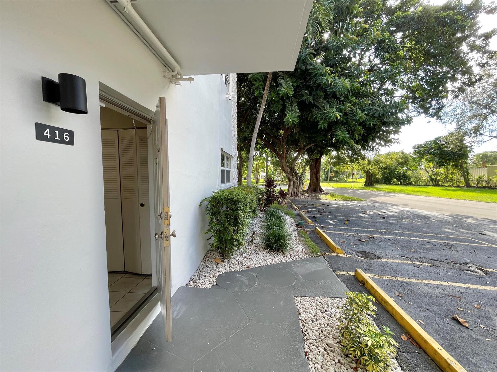 4701 NW 34th Street # 416, Lauderdale Lakes FL 33319 photo 5