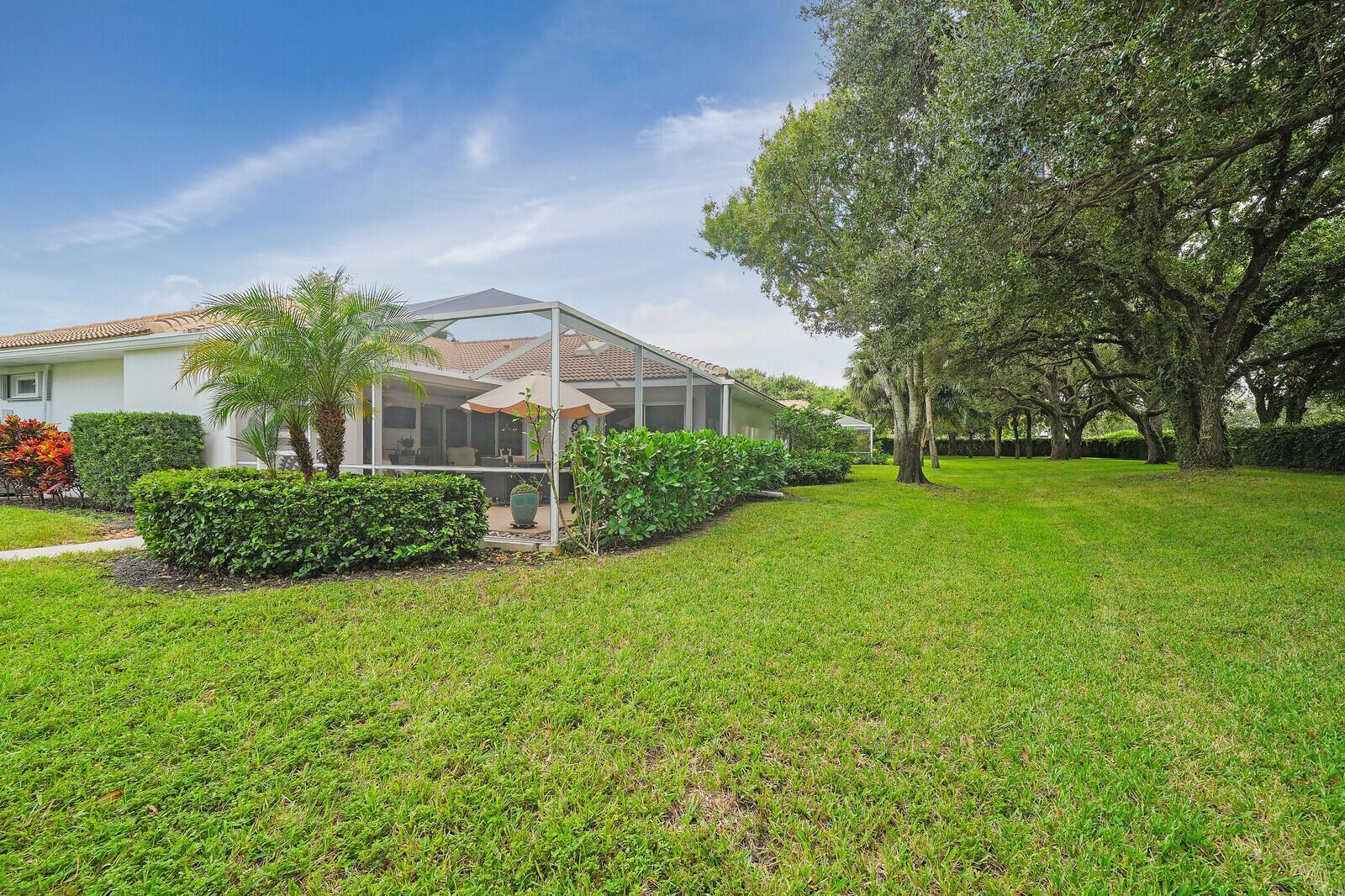 8701 CHAPMAN OAK Court, Palm Beach Gardens FL 33410