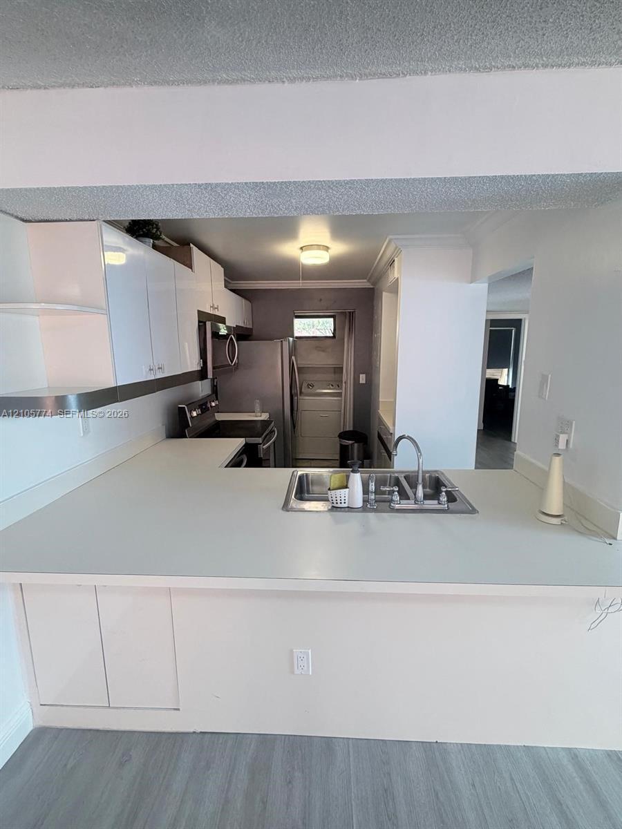 10343 Greenhouse Rd, Pembroke Pines FL 33026 photo 5