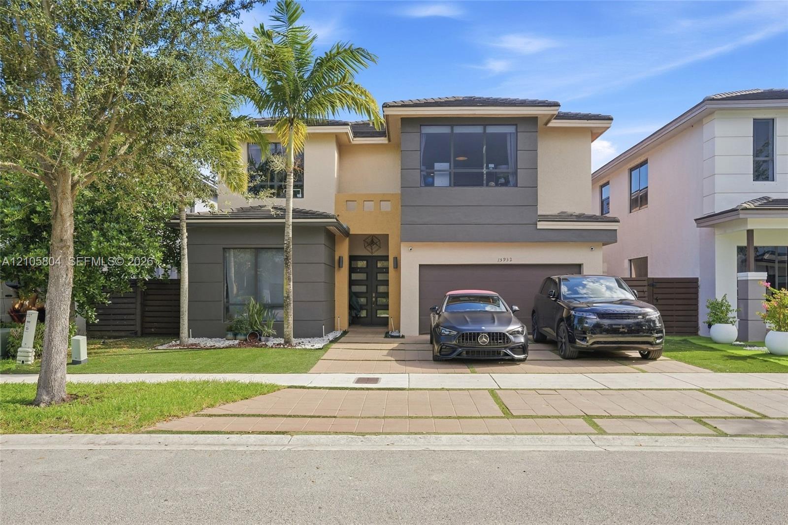 15932 SW 136th Way, Miami FL 33196 photo 4
