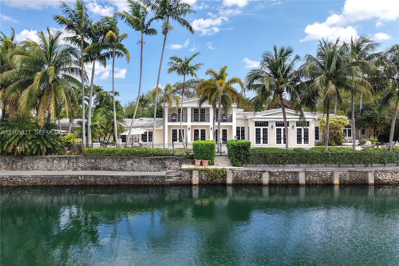 4620 Granada Blvd, Coral Gables FL 33146 photo 2