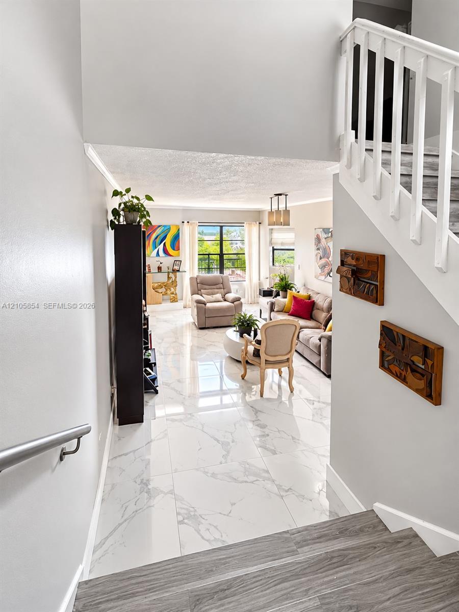 454 NW 97th Pl, Miami FL 33172 photo 3