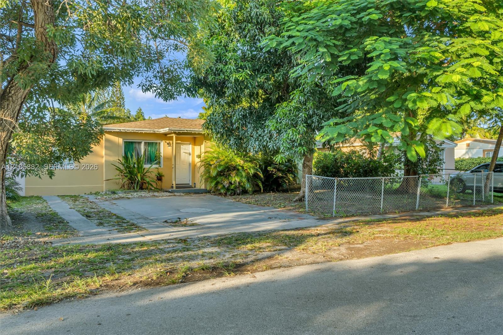 1431 NE 156th Ter, North Miami Beach FL 33162 photo 3