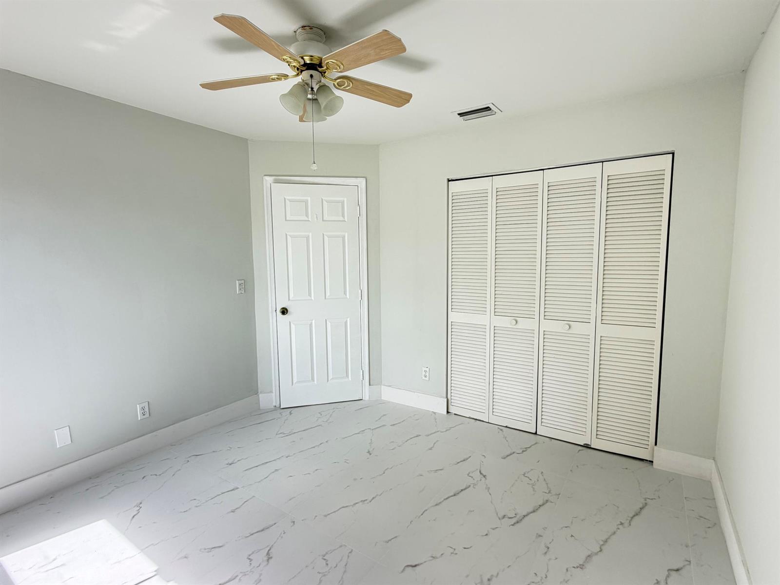 5305 NW 54TH Street NW, Coconut Creek FL 33073 photo 5