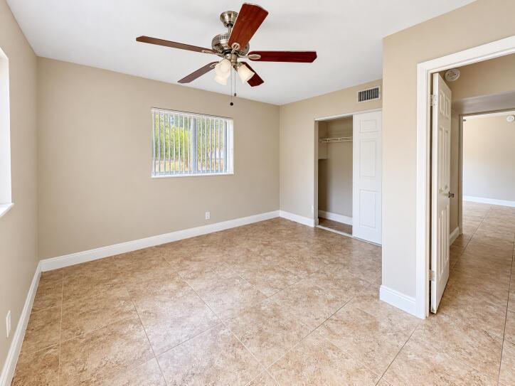540 NE 44TH Street # 14, Boca Raton FL 33431 photo 2