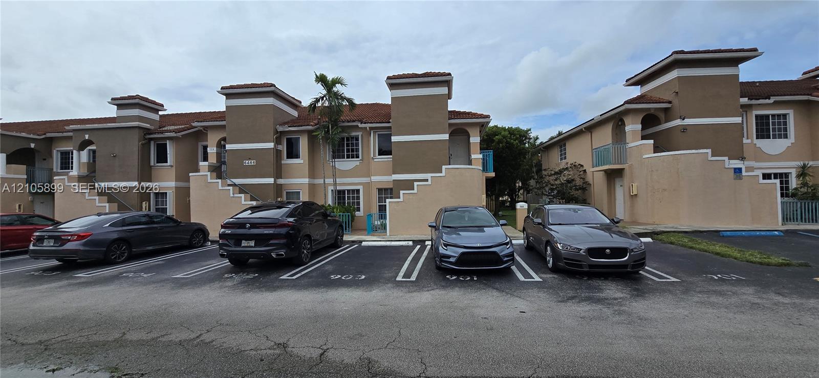 6466 SW 130th Pl # 902, Miami FL 33183