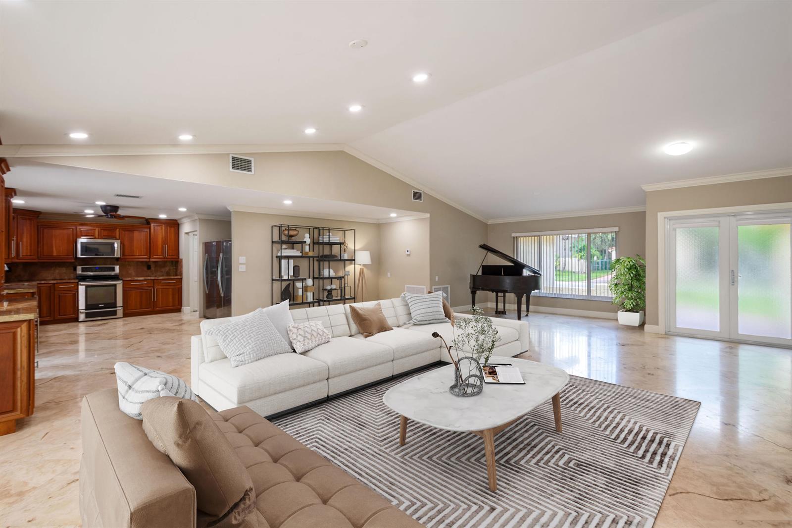 1340 NW 97TH Avenue, Plantation FL 33322 photo 4