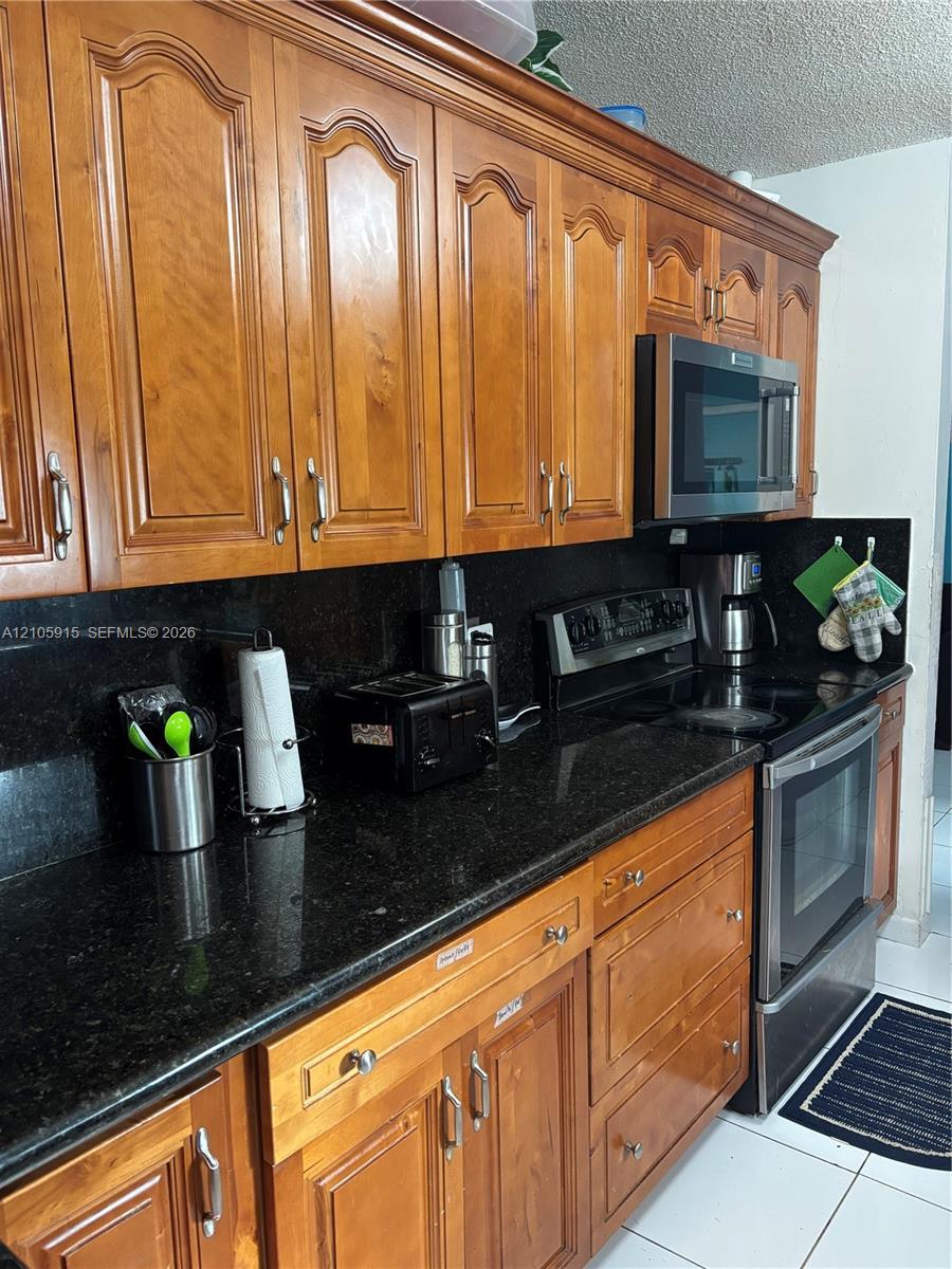 11313 SW 165th Ter, Miami FL 33157 photo 5