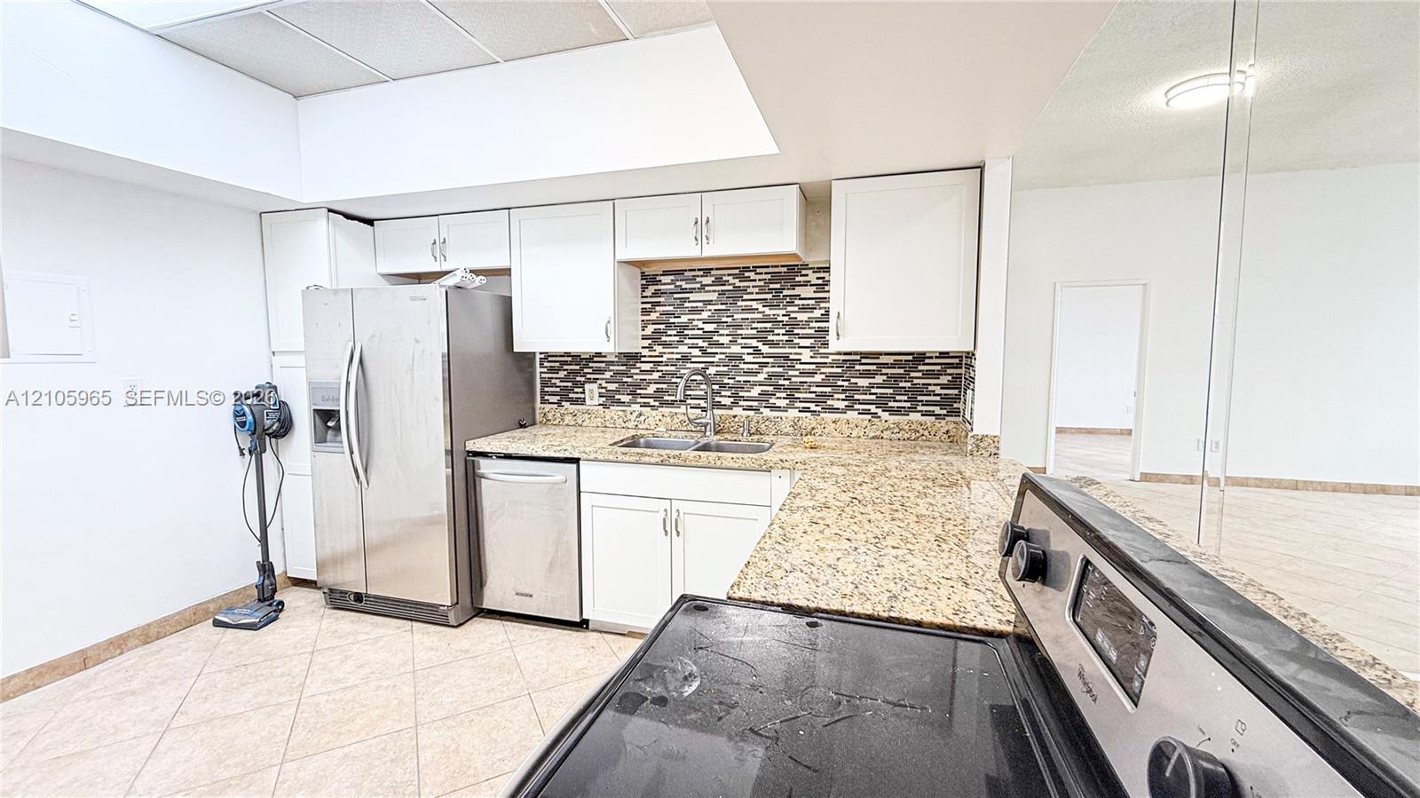 1351 NE Miami Gardens Dr # 1701E, Miami FL 33179 photo 4