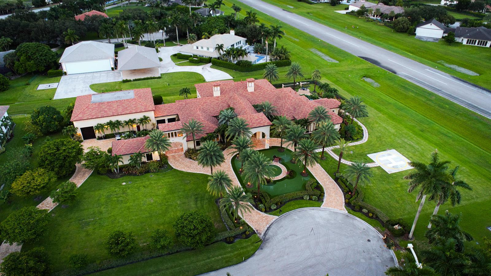 15855 Barnstormer Court, Wellington FL 33414 photo 3