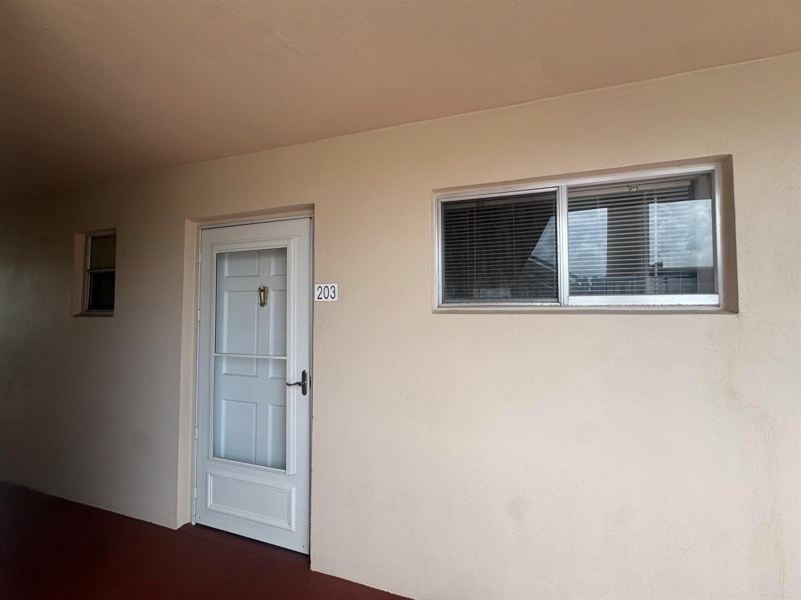 2640 Garden Drive S Apt 203, FL 33461