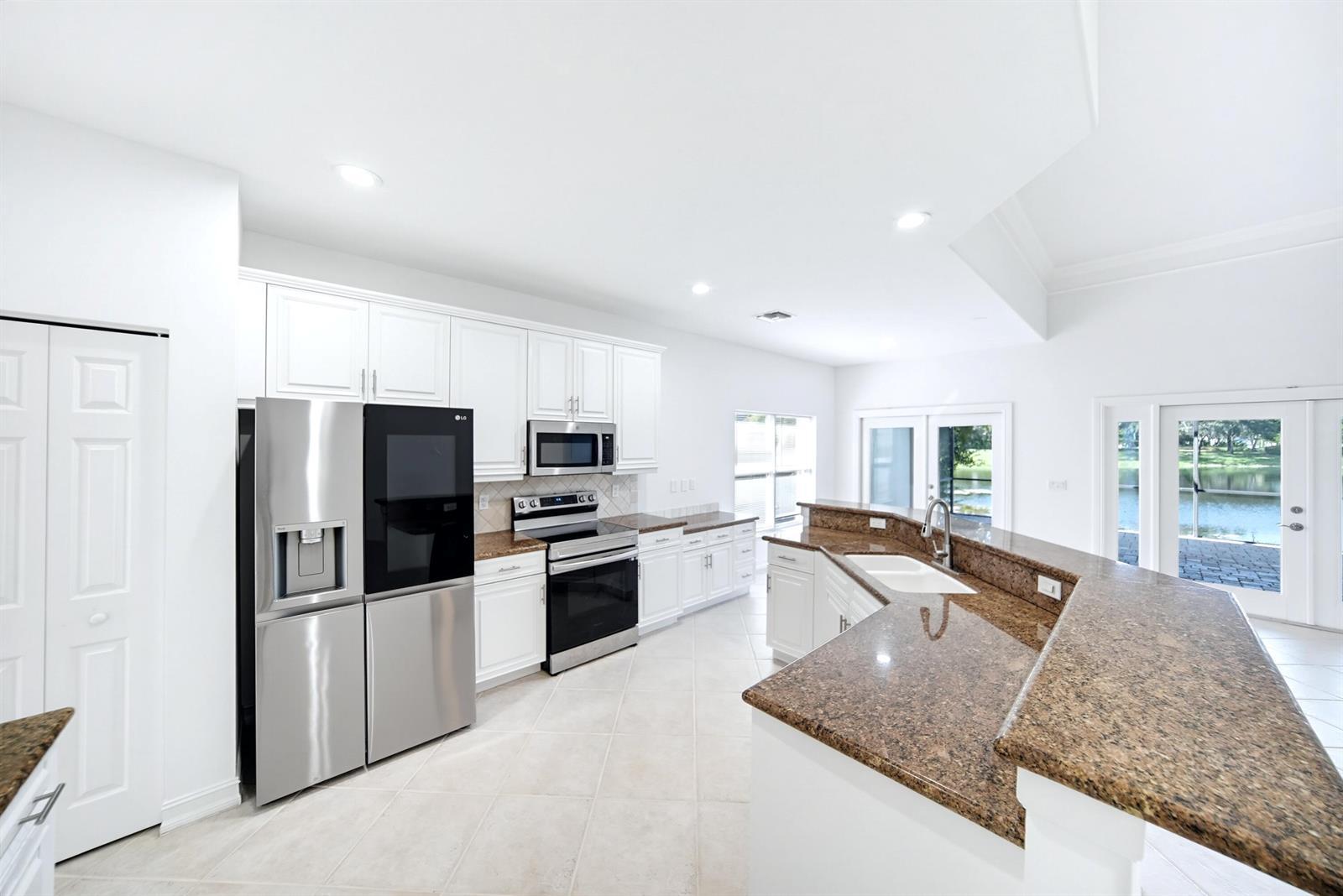 11289 NW 65TH Manor, Parkland FL 33076 photo 4