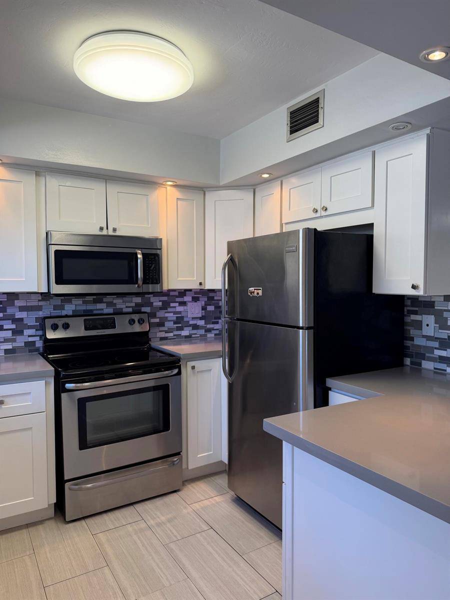 1643 WILEY Street # 4, Hollywood FL 33020 photo 5