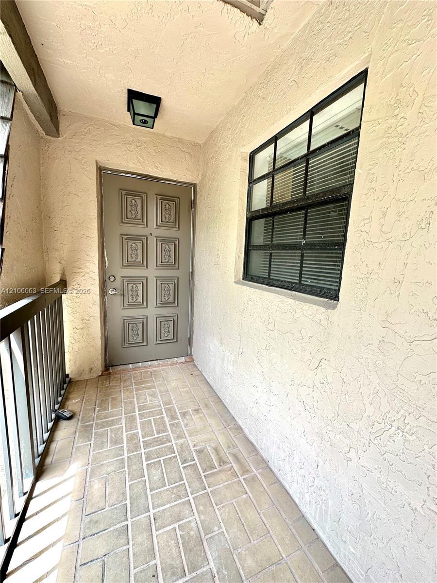 3694 NW 95th Ter # 8M, Sunrise FL 33351 photo 4