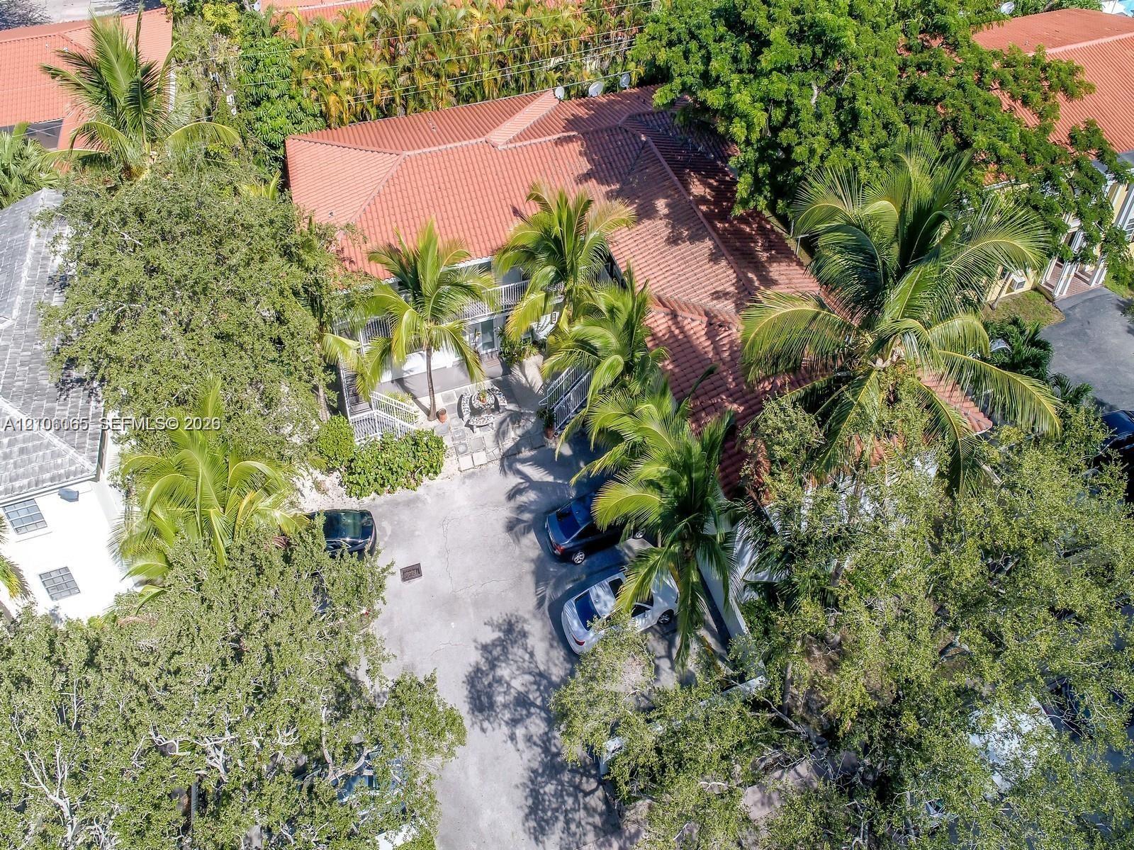 Coral Gables, FL 33133 photo 2