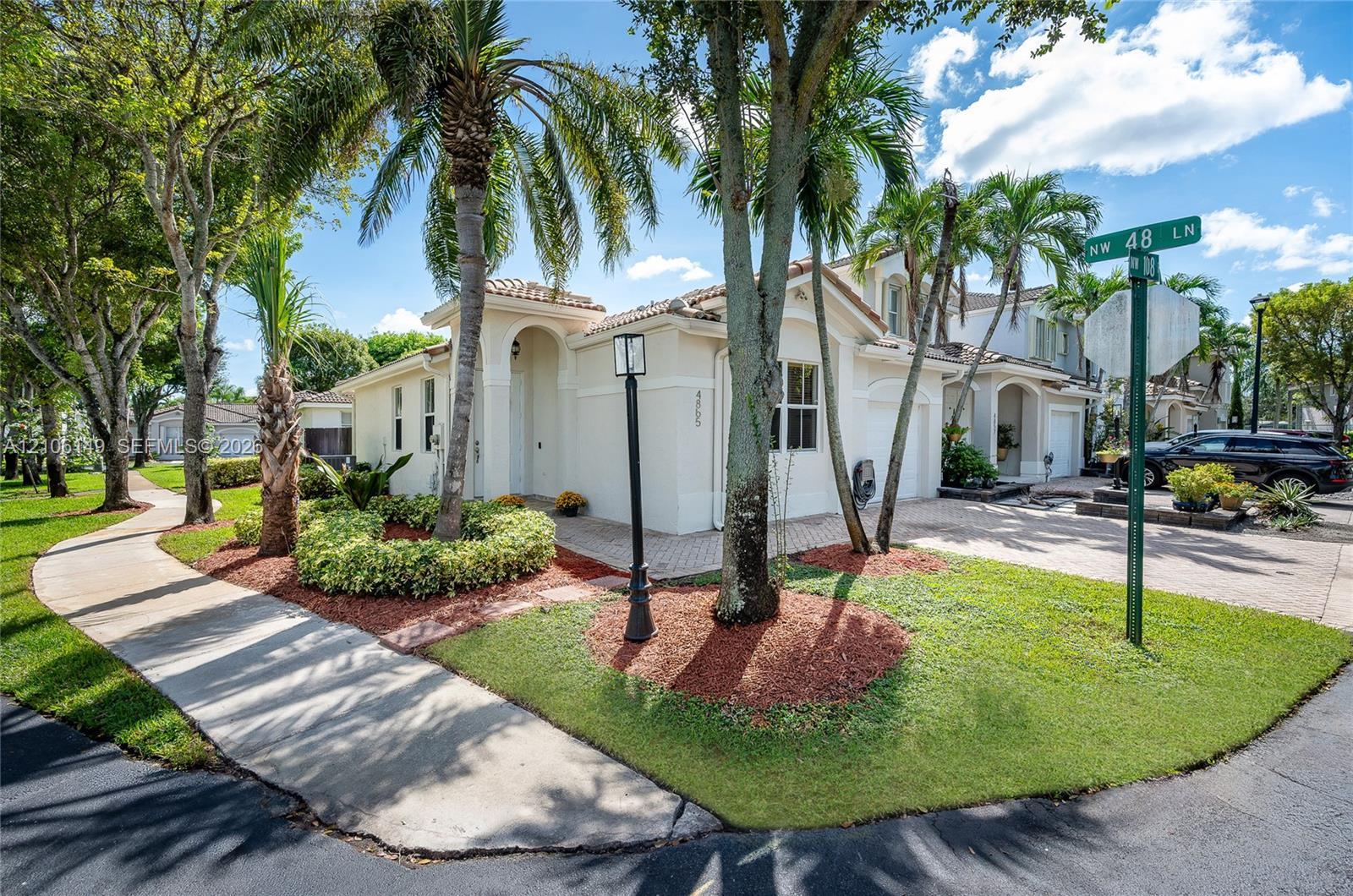 4865 NW 108th Path, Doral FL 33178 photo 4