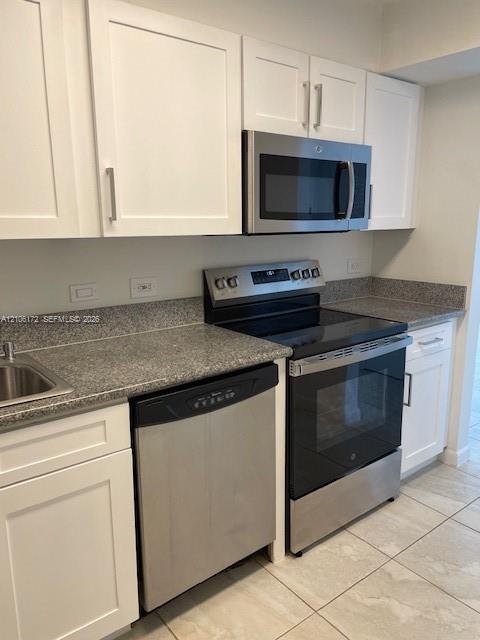 20515 E Country Club Dr # 246, Aventura FL 33180 photo 5