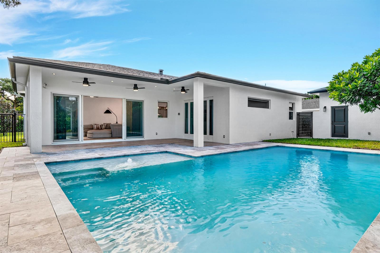 301 Pilgrim Road, West Palm Beach FL 33405 photo 3