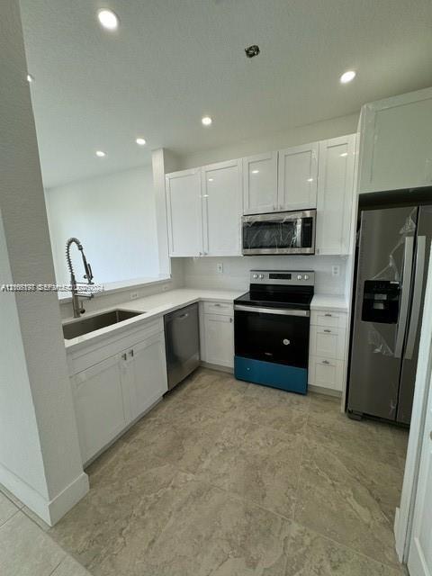 17660 NW 73rd Ave # 3, Hialeah FL 33015 photo 2