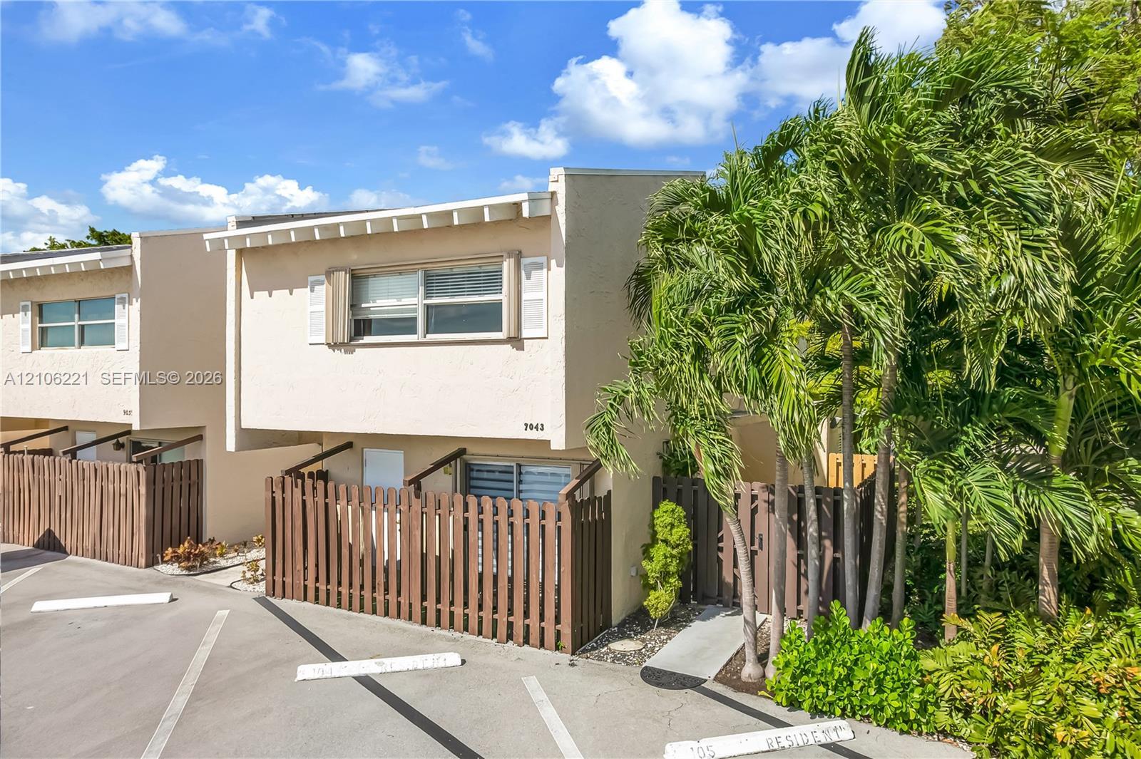 9043 Park Road Dr # 9043, Miami Shores FL 33138