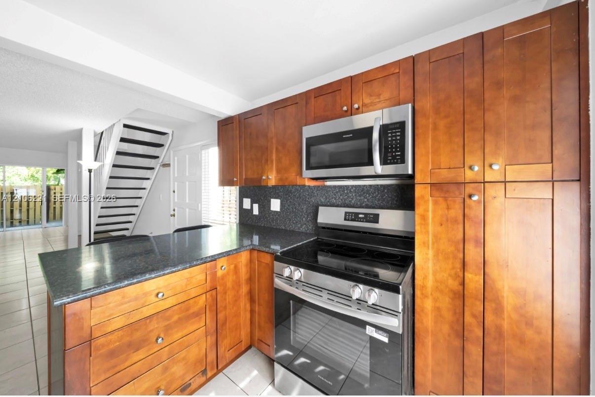 9043 Park Road Dr # 9043, Miami Shores FL 33138 photo 5