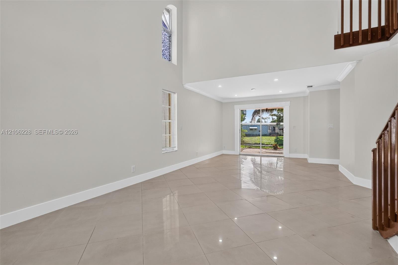 10760 SW 11th Dr, Davie FL 33324 photo 5