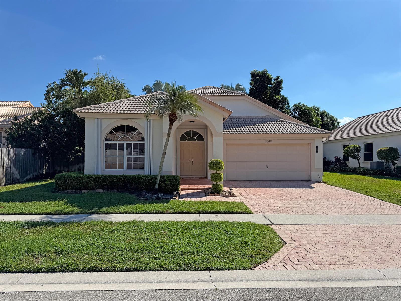7649 Eagle Point Drive, Delray Beach FL 33446