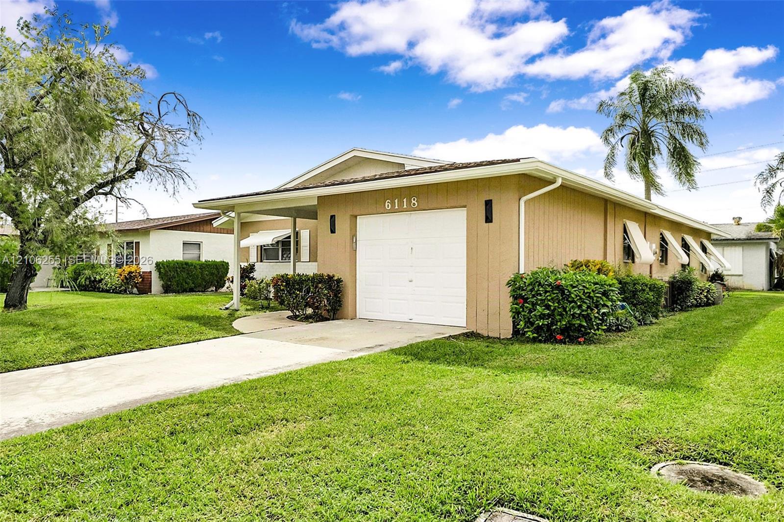 6118 Dusenburg Rd, Delray Beach FL 33484 photo 3