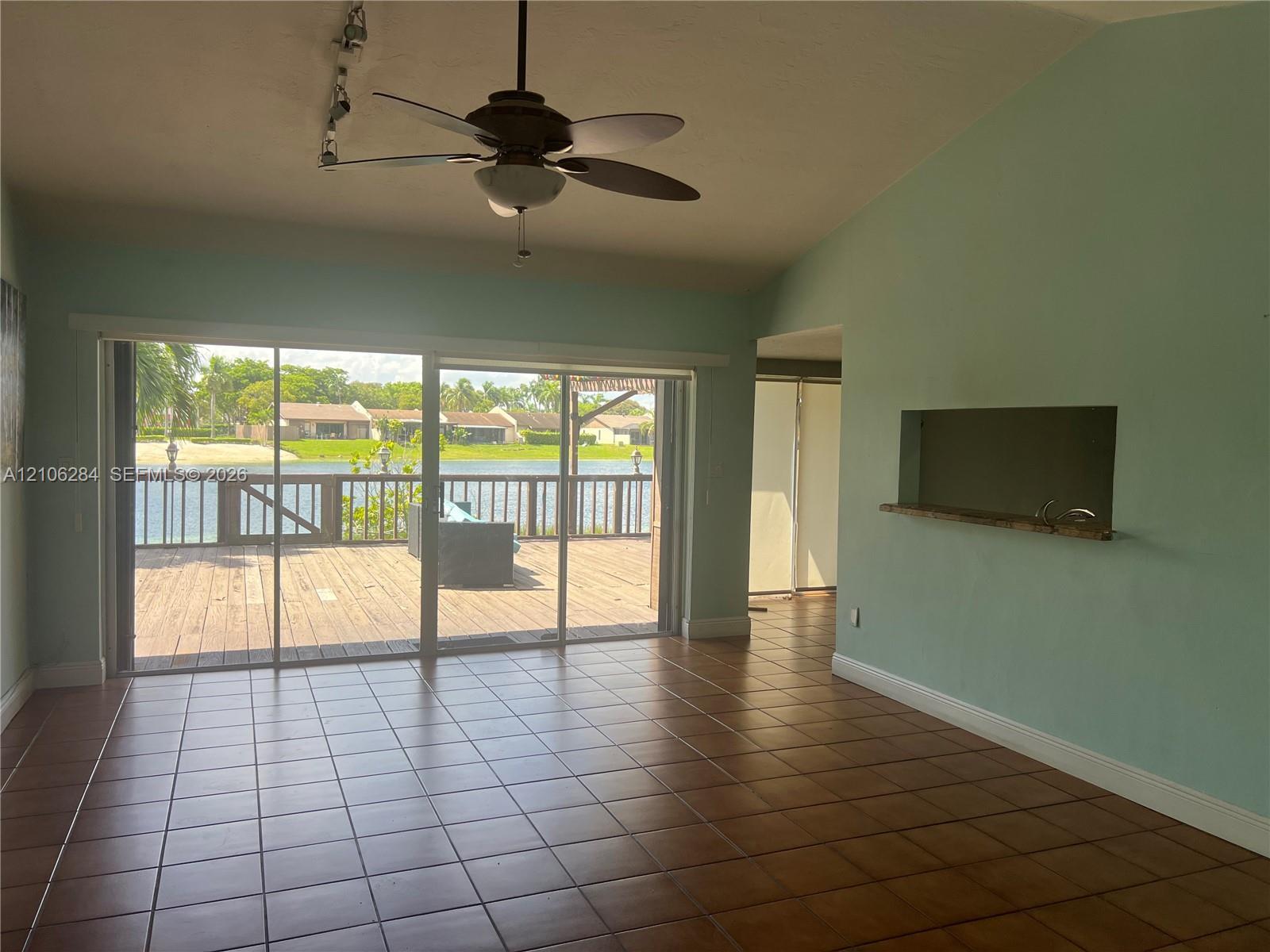 11824 SW 123rd Ave, Miami FL 33186 photo 3