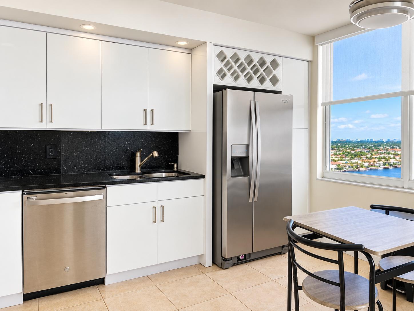 2751 S OCEAN Drive # 1703N, Hollywood FL 33019