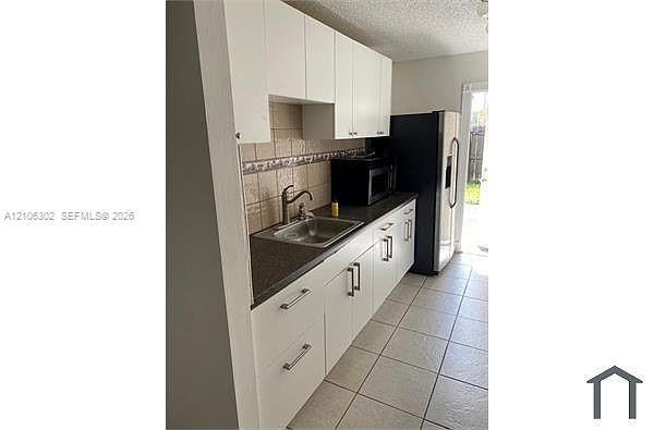 18240 NW 41st Pl, Miami Gardens FL 33055 photo 2