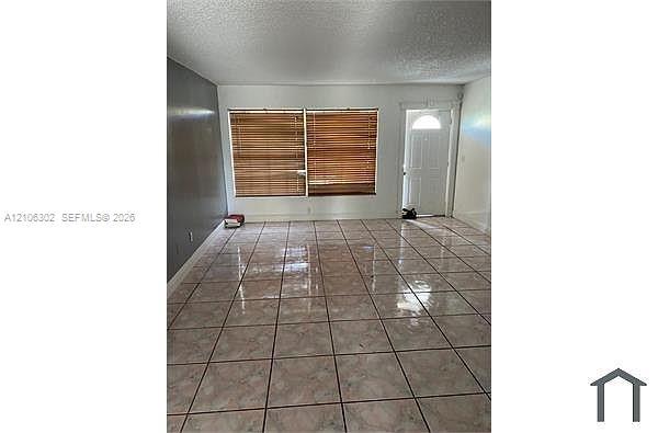 18240 NW 41st Pl, Miami Gardens FL 33055 photo 4