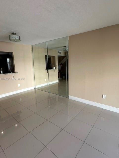 220 NW 87th Ave # K212, Miami FL 33172 photo 3