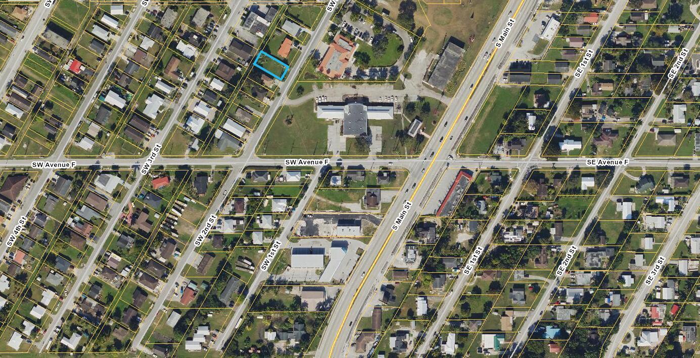 536 SW 2ND Street, Belle Glade FL 33430 photo 2