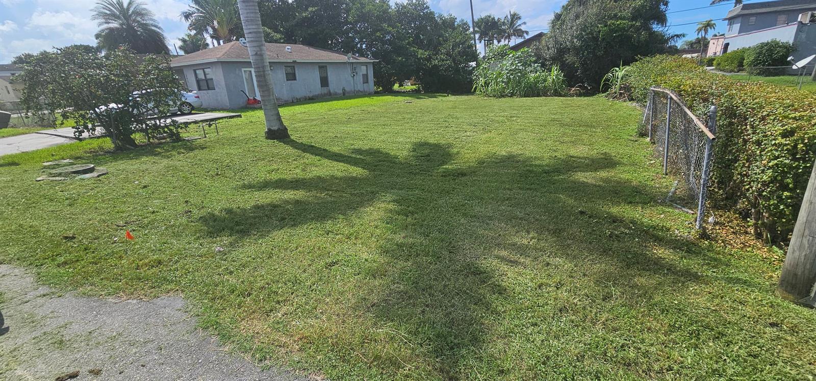 536 SW 2ND Street, Belle Glade FL 33430 photo 4