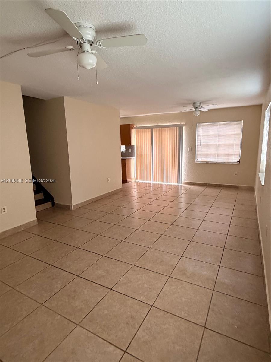 1445 SW 122nd Ave # 14, Miami FL 33184 photo 2