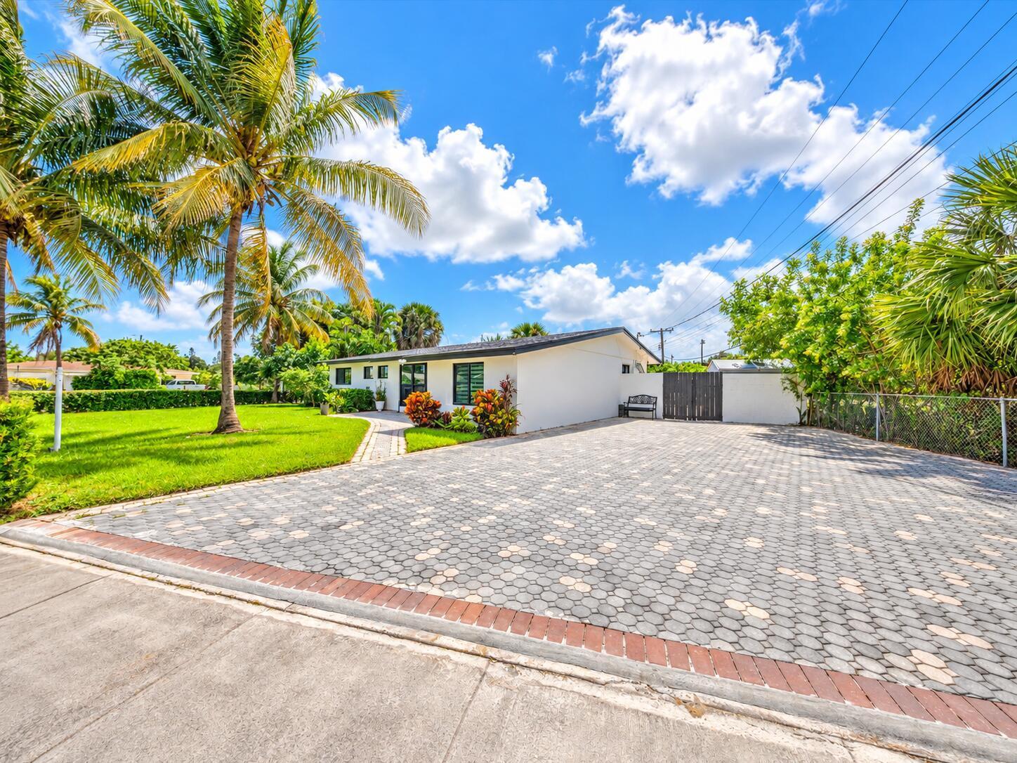 5051 NE 6TH Avenue, Deerfield Beach FL 33064 photo 5