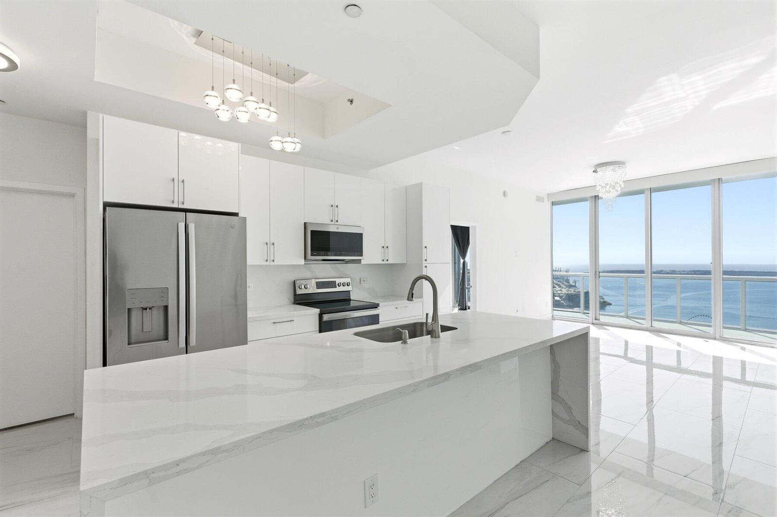 888 BISCAYNE Boulevard # 4904, Miami FL 33132