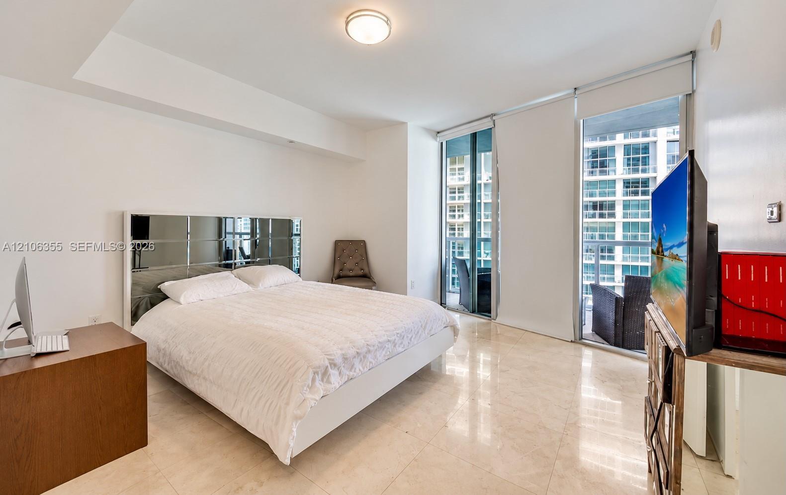 495 Brickell Ave # 1906, Miami FL 33131 photo 2