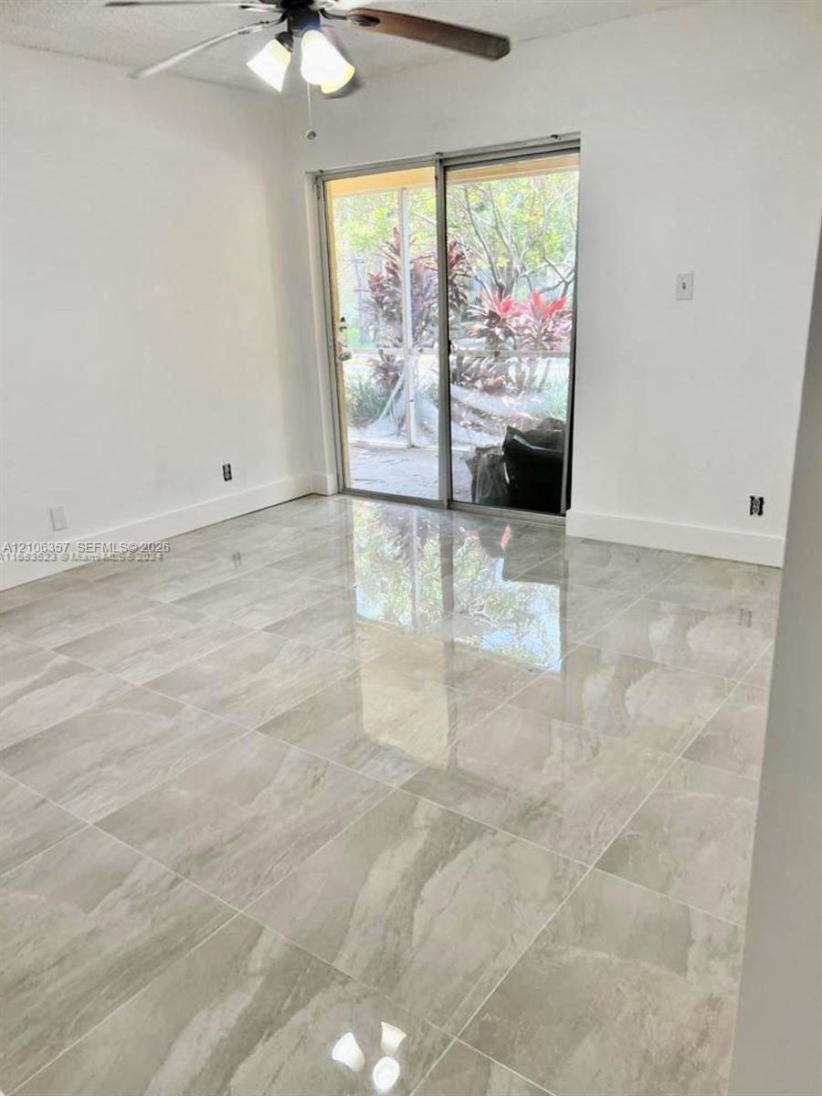 5720 Rock Island Rd # 385, Tamarac FL 33319 photo 3