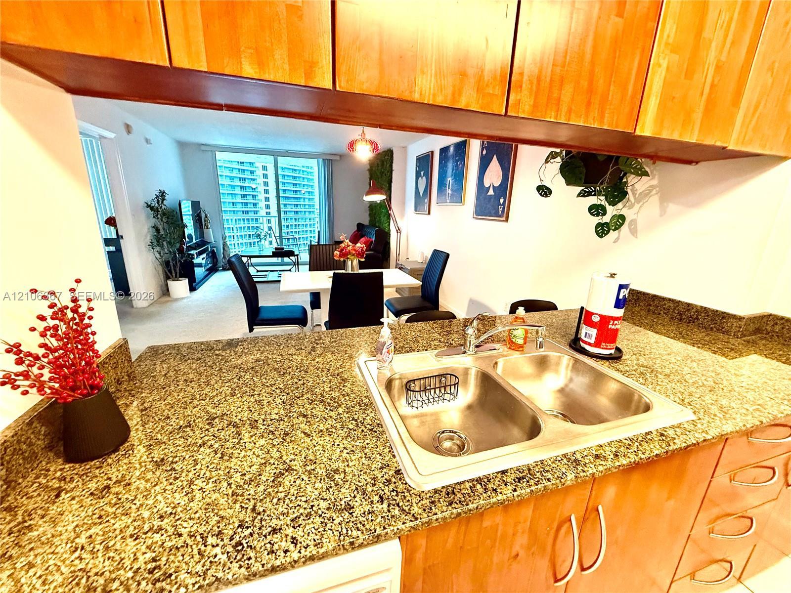 1200 Brickell Bay Dr # 3505, Miami FL 33131 photo 5